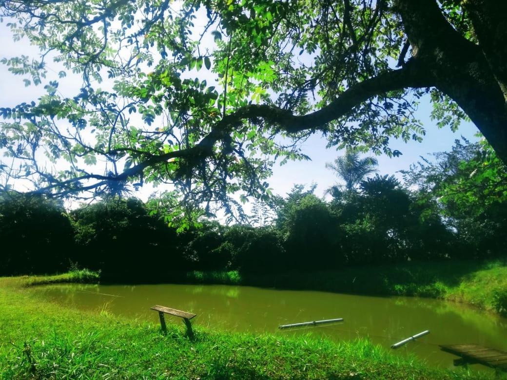 Casa De Sitio Em Brotas Villa Bagian luar foto